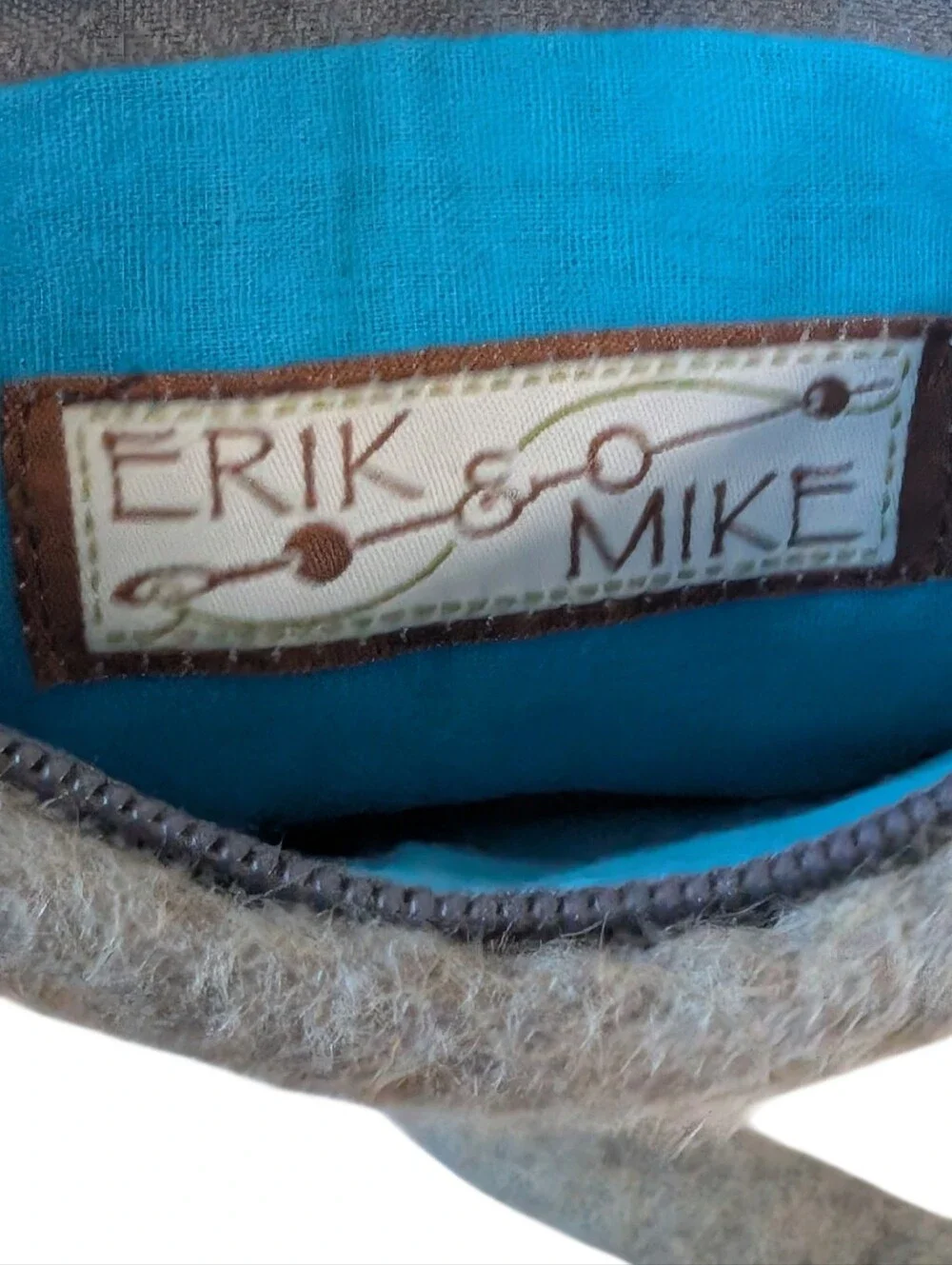 NEW...Erik & Mike Messenger Bag 100% Wool....